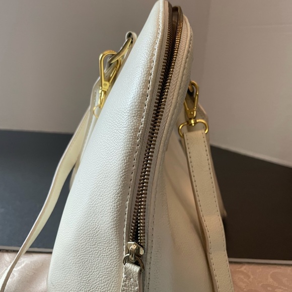 Joy Iman purse - Picture 5 of 12